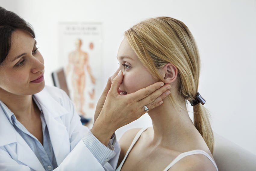 chirurgien spécialiste de la rhinoplastie